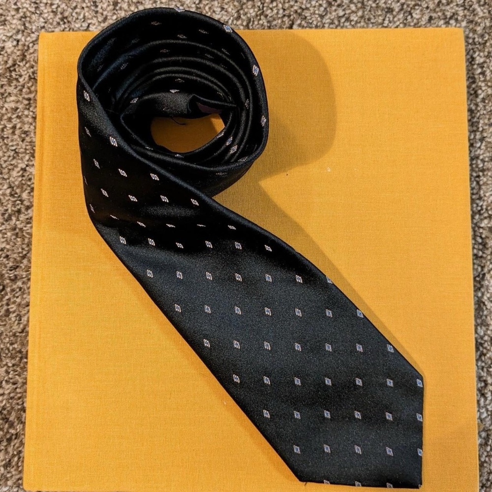 Vintage Marquis Tie